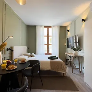 https://picasso-cityview-studios-suites.catalonia-hotels.com